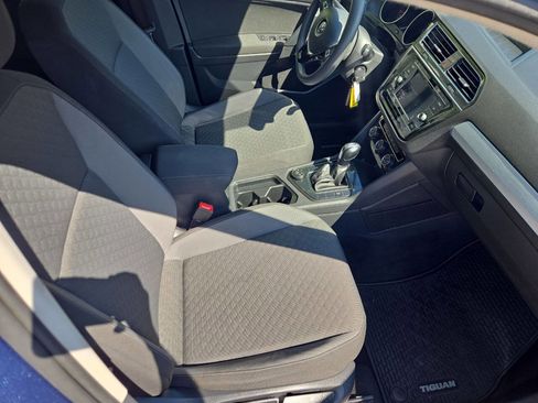 Used 2019 Volkswagen Tiguan S w/ Driver Assistance Package AWD/4WD image 33