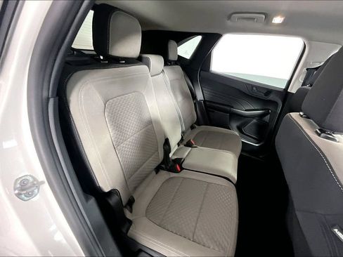 Used 2022 Ford Escape SE w/ Cold Weather Package AWD/4WD image 27