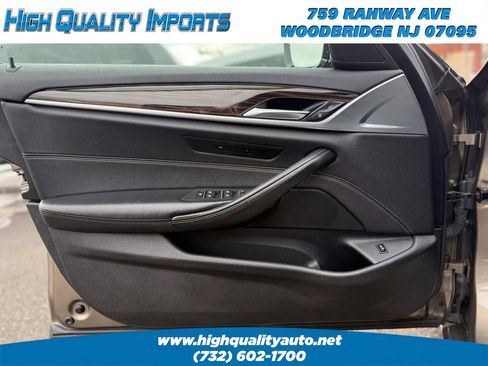 Used 2017 BMW 530i xDrive AWD/4WD image 49