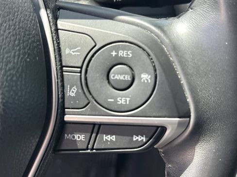 Used 2023 Toyota Camry XLE FWD image 19