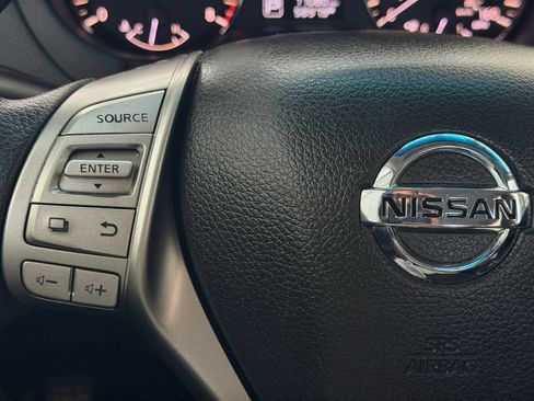 Used 2014 Nissan Altima 2.5 S FWD image 23