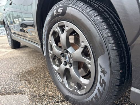 Used 2021 Subaru Crosstrek 2.5i Sport w/ Moonroof Package image 8