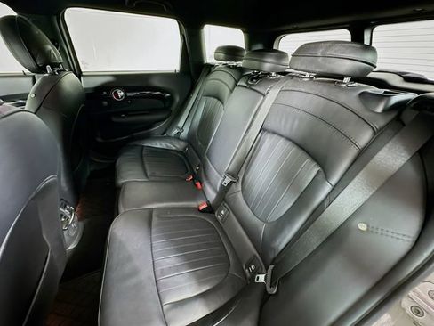 Used 2017 MINI Cooper Clubman John Cooper Works image 26