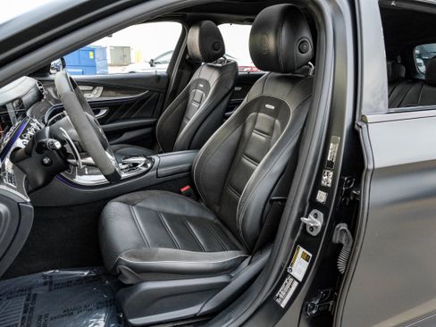 Used 2019 Mercedes-Benz E 63 AMG S image 40