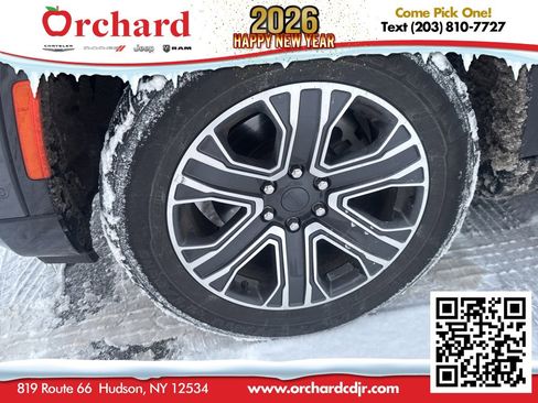 Used 2024 Jeep Wagoneer Series II image 11