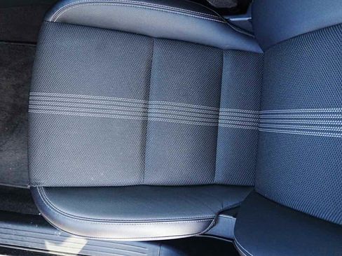 Used 2024 MAZDA CX-50 AWD 2.5 S w/ Preferred Package image 9