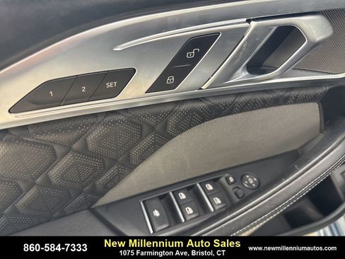 Used 2022 BMW M8 Competition w/ M Driver's Package image 11