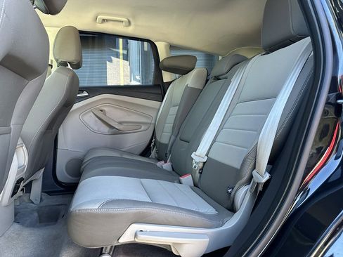 Used 2013 Ford Escape SE image 18