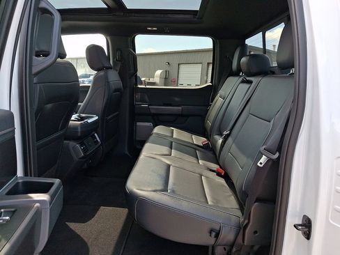 Used 2025 Ford F150 Lariat AWD/4WD image 10