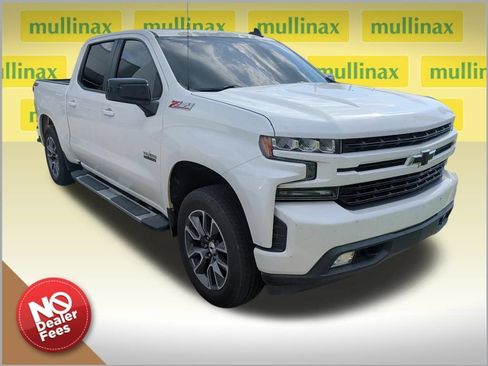 Used 2020 Chevrolet Silverado 1500 RST w/ Texas Edition AWD/4WD image 1