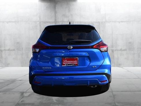 Certified 2024 Nissan Kicks SR image 6