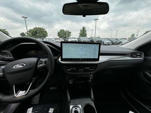 New 2025 Ford Escape Base image 16