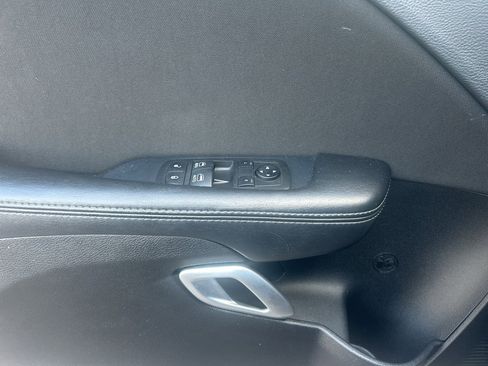 Used 2021 Dodge Challenger SXT w/ Blacktop Package image 18