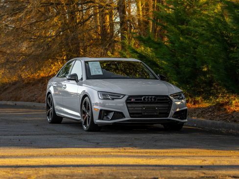 Used 2019 Audi S4 Premium Plus w/ Premium Plus Package image 45
