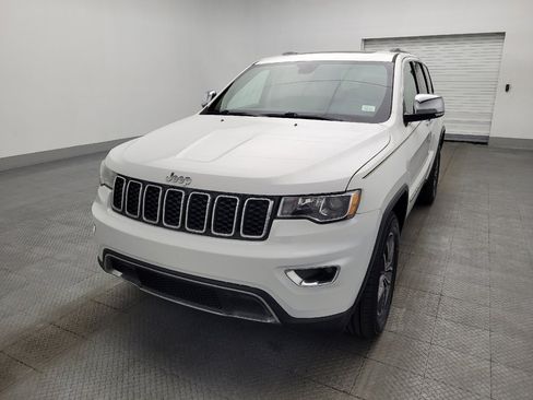 Used 2020 Jeep Grand Cherokee Limited image 15