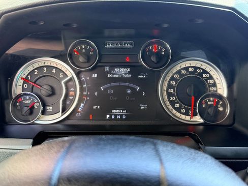 Used 2018 RAM 3500 Laramie w/ Convenience Group image 21