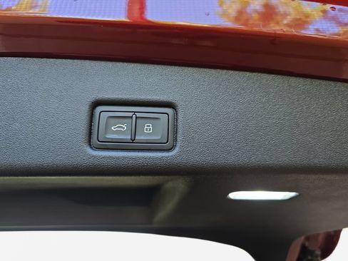 Used 2025 Audi Q5 Premium Plus AWD/4WD image 16