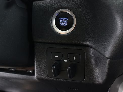 Used 2024 Toyota Tundra Limited RWD image 19