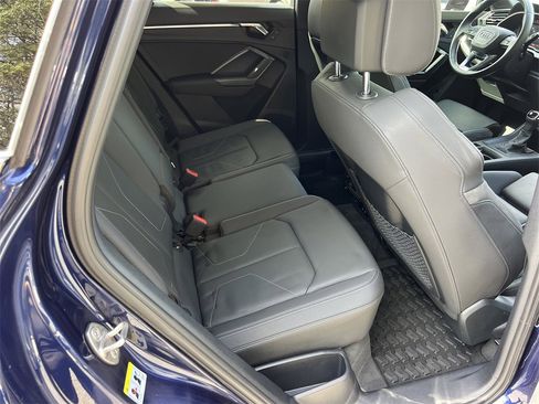 Used 2021 Audi Q3 2.0T Premium w/ Convenience Package image 13