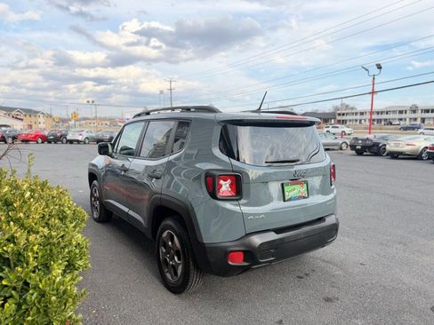 Used 2017 Jeep Renegade Sport w/ Power & Air Group image 5