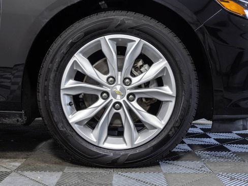 Used 2025 Chevrolet Malibu LT FWD image 41