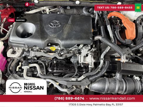 Used 2022 Toyota Venza LE image 32