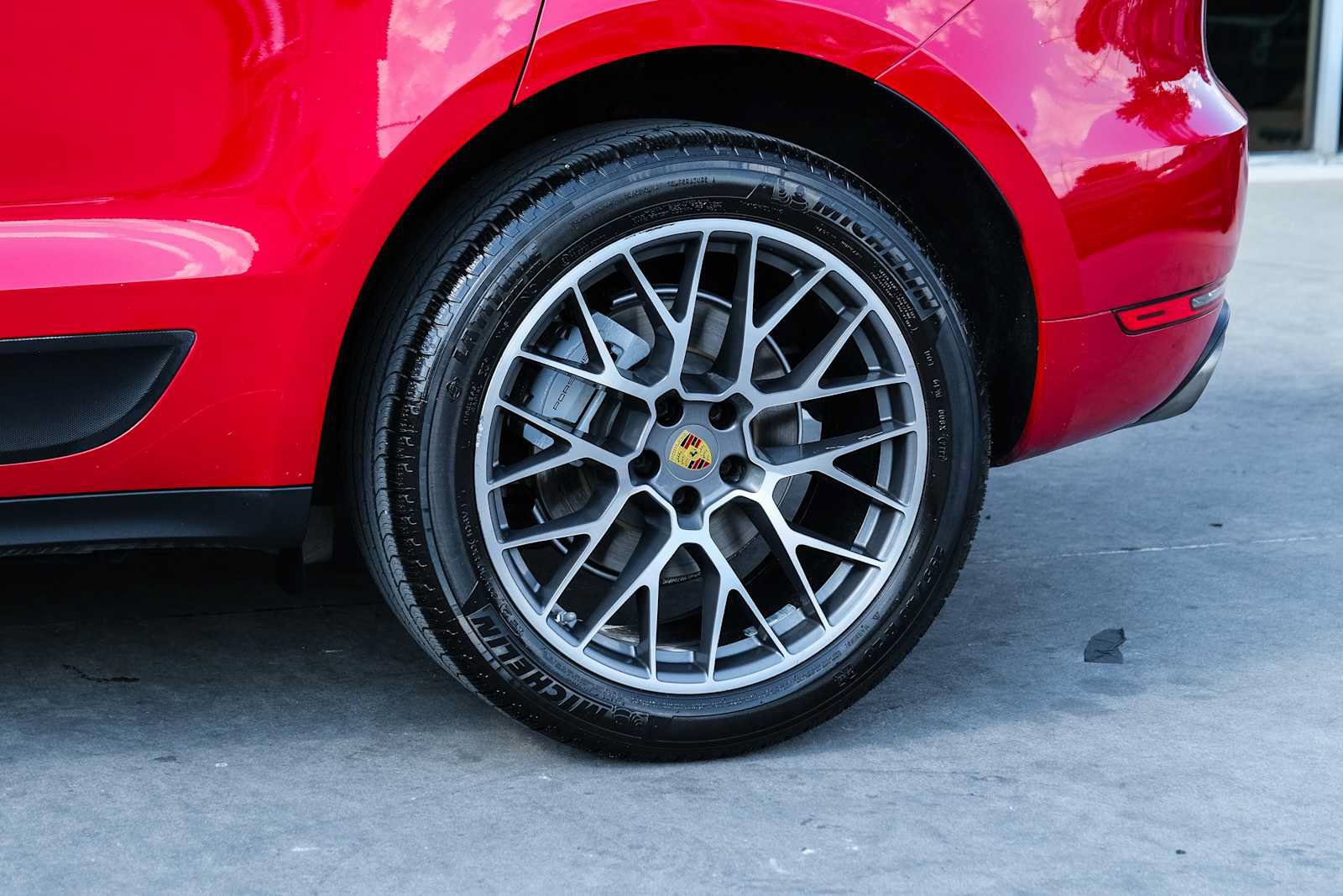 Used 2018 Porsche Macan S AWD/4WD image 20