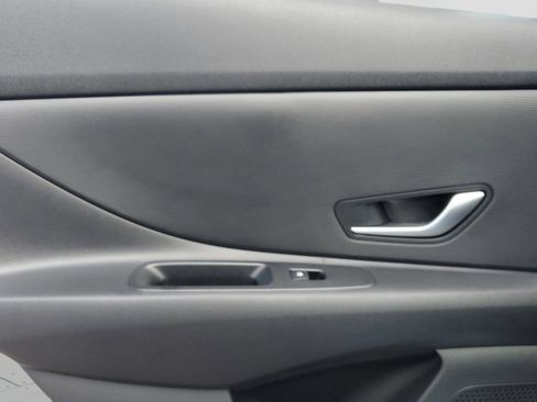 New 2026 Hyundai Elantra Sport image 7