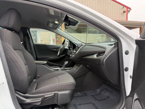 Used 2023 Chevrolet Malibu LT image 21