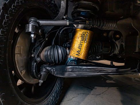 Used 2023 GMC Sierra 1500 AT4X image 13