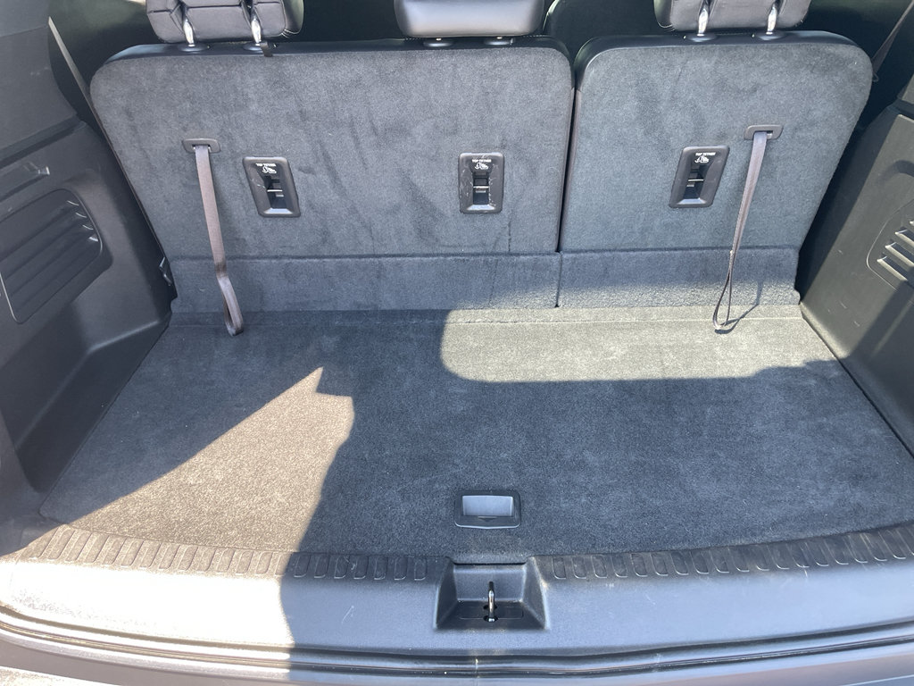 Certified 2025 Buick Enclave Preferred AWD/4WD image 9