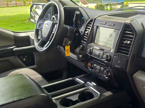Used 2018 Ford F150 XL w/ Equipment Group 101A Mid AWD/4WD image 20