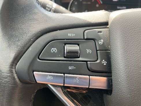 Used 2020 Cadillac XT6 Premium Luxury FWD image 21