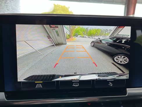 New 2026 Chevrolet Silverado 1500 LT image 25