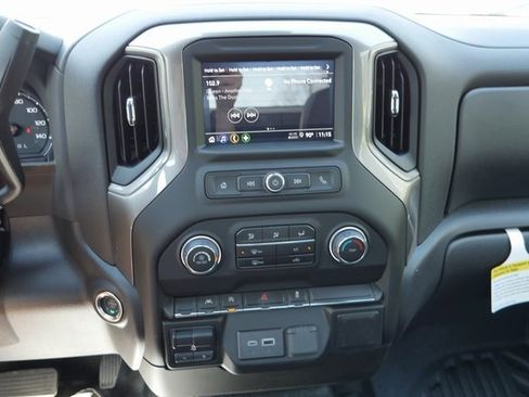 New 2025 Chevrolet Silverado 1500 W/T w/ WT Value Package image 15