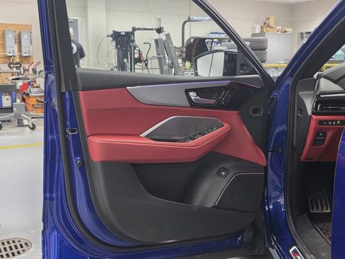 Used 2022 Acura MDX A-Spec image 13