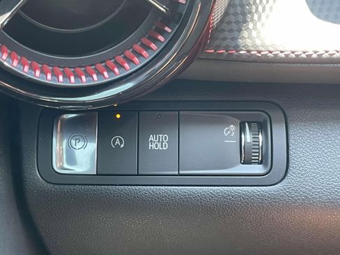 Used 2025 Chevrolet Equinox RS w/ Safety and Technology Package FWD image 19