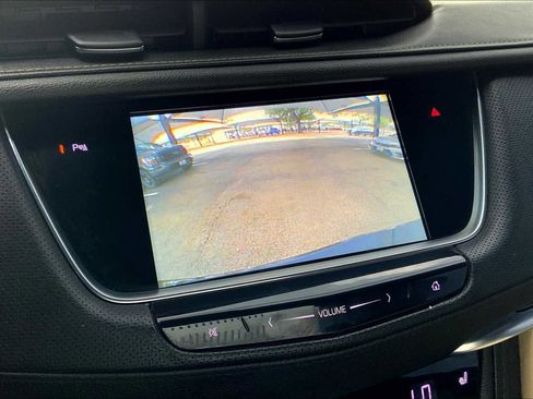 Used 2018 Cadillac XT5 Luxury w/ Driver Awareness Package image 54