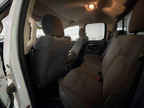 Used 2019 RAM 1500 Tradesman w/ SXT Appearance Group AWD/4WD image 9