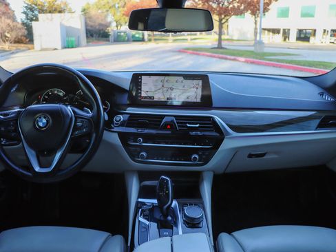 Used 2018 BMW 540i image 26