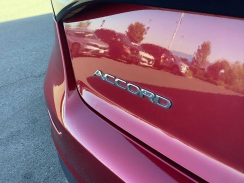 Used 2023 Honda Accord EX image 6