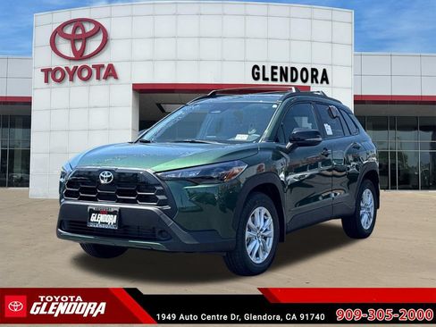 New 2026 Toyota Corolla Cross LE FWD image 5