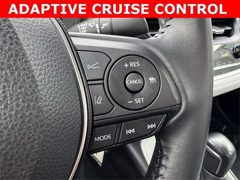 Certified 2020 Toyota Corolla SE image 24