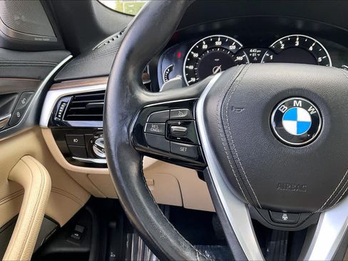 Used 2017 BMW 540i xDrive AWD/4WD image 23