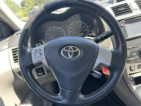 Used 2013 Toyota Corolla LE w/ Premium Pkg FWD image 10
