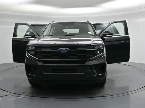 New 2026 Ford Expedition Active AWD/4WD image 30