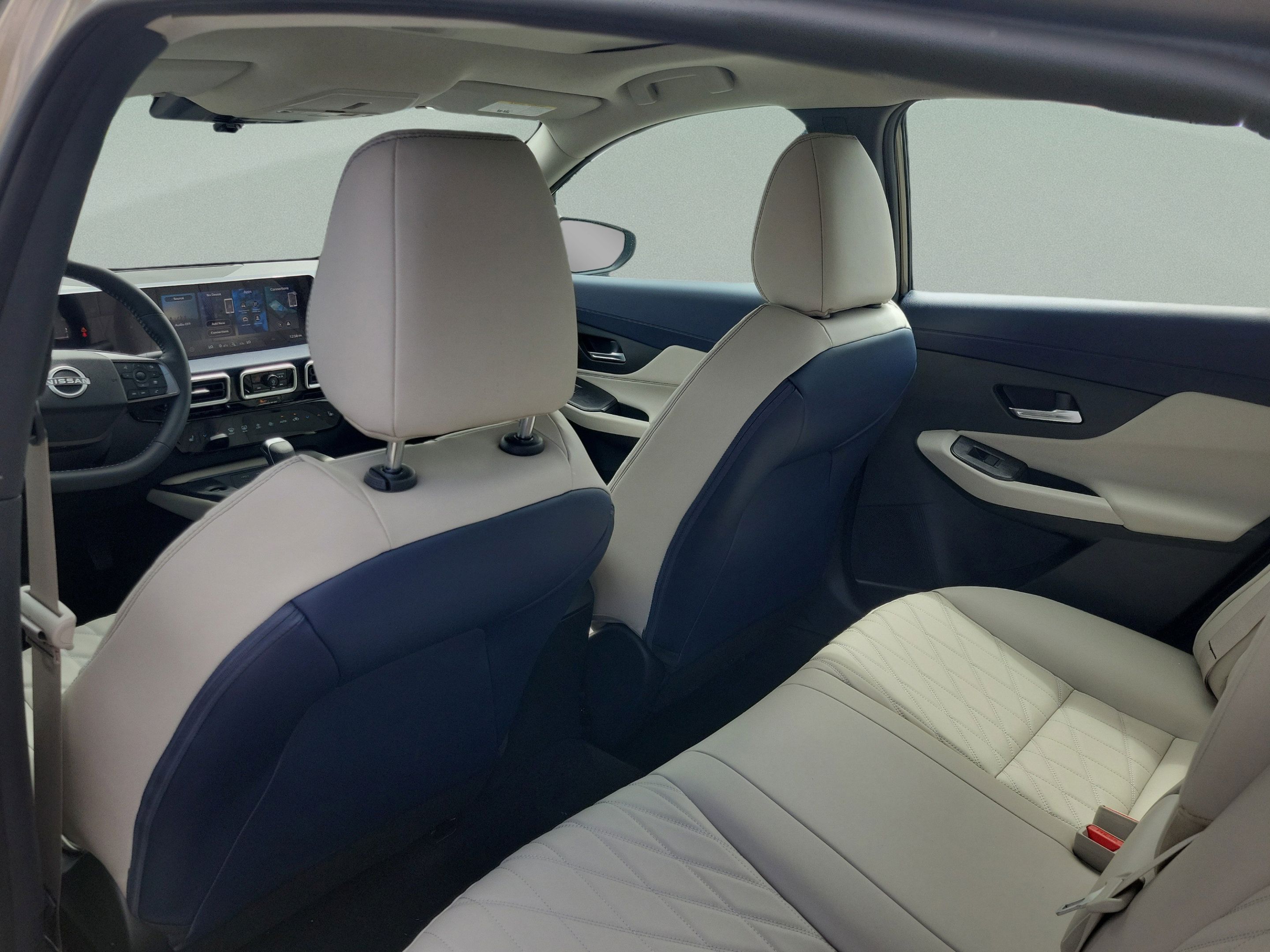 New 2026 Nissan Sentra SL w/ Floor Mat Package FWD image 11