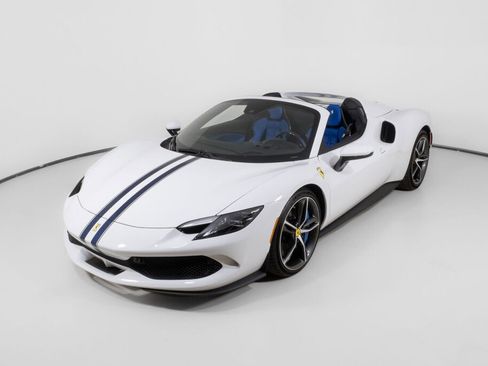 Used 2024 Ferrari 296 GTS image 2