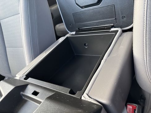 Used 2019 Chevrolet Silverado 1500 LT w/ All-Star Edition image 32