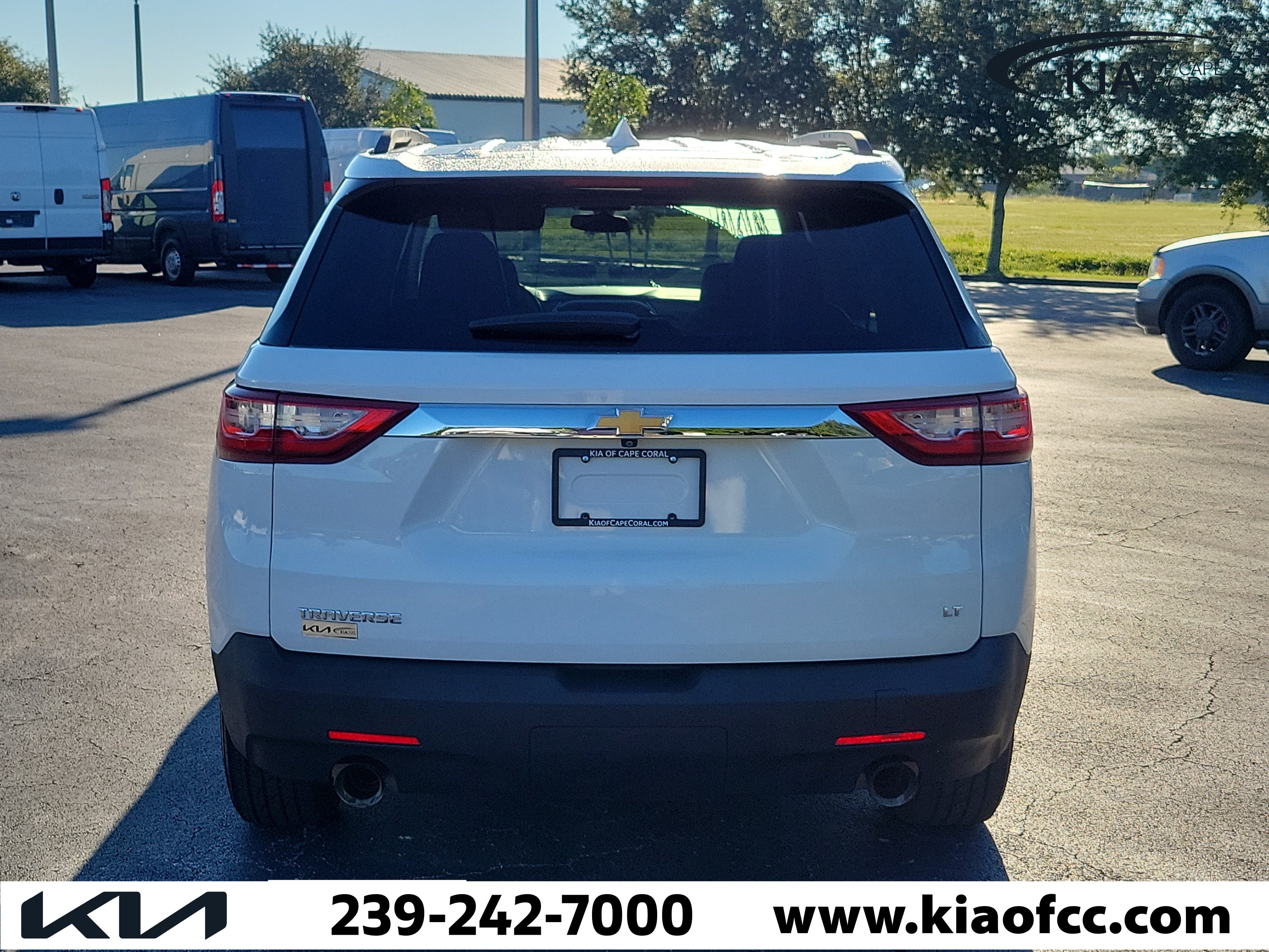 Used 2020 Chevrolet Traverse LT FWD image 5